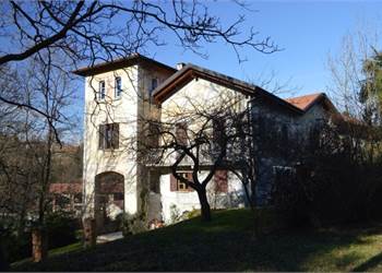 House of Character for Sale in Brebbia